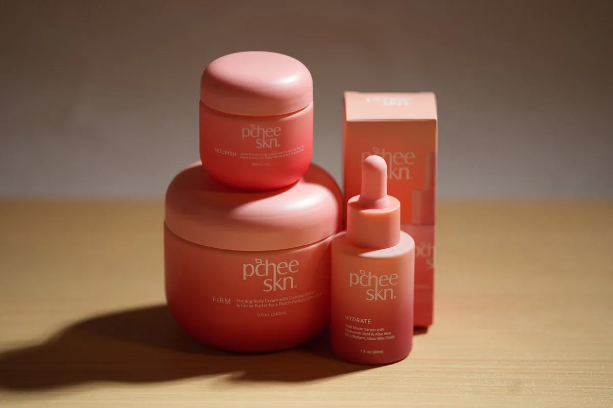 Custom Skincare Gift Set Box — Pchee packaging photo 5
