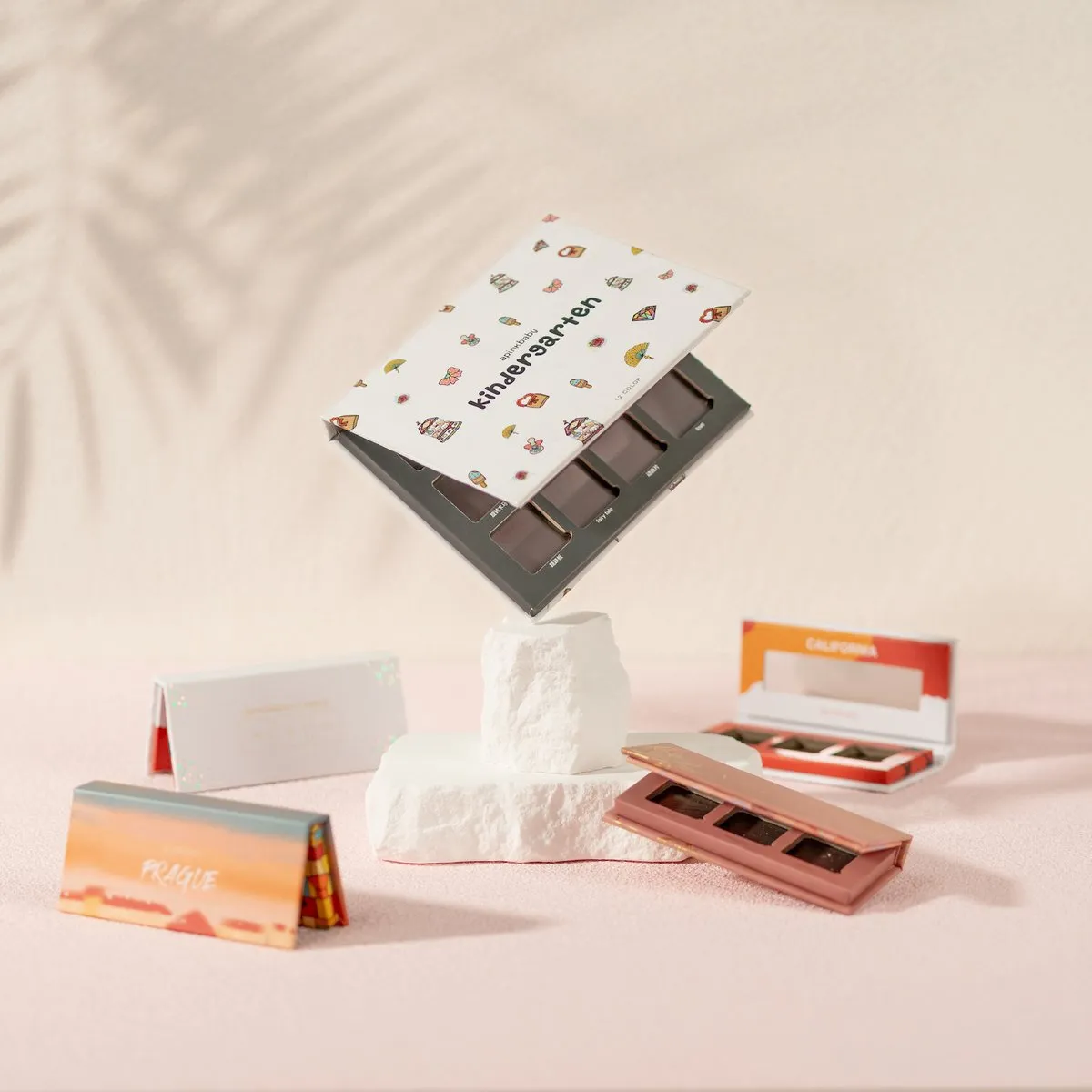 Custom Eyeshadow Palette Box — A Pink Baby packaging photo 5